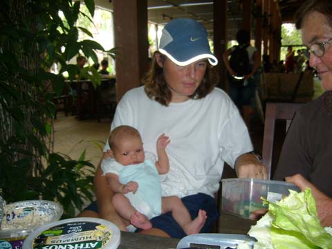lunch time at the zoo